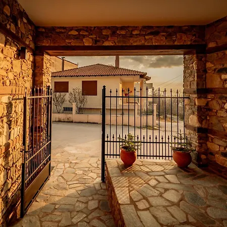 σοχοσ παραδοσιακεσ οικιεσ - σαχνισί Casa rural *